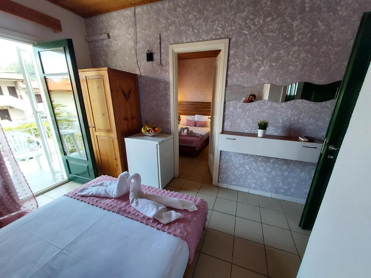 لايميناس Sun Helios Garden Aparthotel الغرفة الصورة